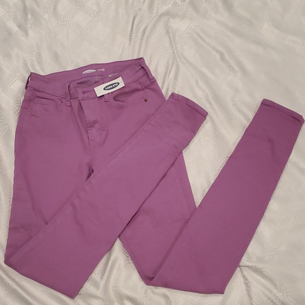 NWT 💜 Rockstar Skinny Jeans!